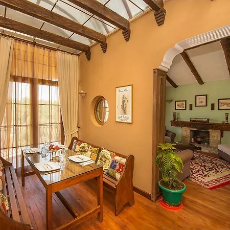 מלון The Olive Tree (adults Only) 3*