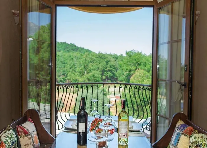 The Olive Tree (adults Only) Otel 3*