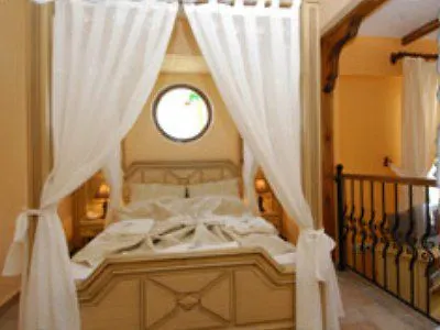 The Olive Tree (adults Only) Otel