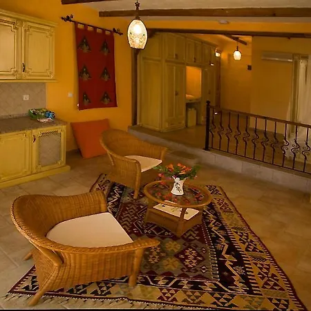 The Olive Tree (adults Only) Ολουντενίζ