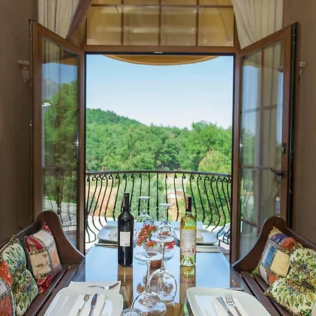 The Olive Tree (adults Only) Otel 3*